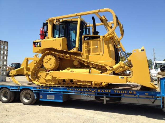 Heavy Equipment Cat D6T